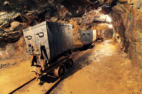 Top Mining Companies in Canada List 2022 Updated