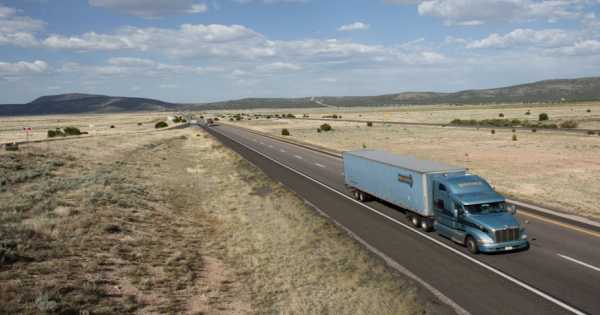 Trucking Companies in Arizona, Trucking & Shipping Services