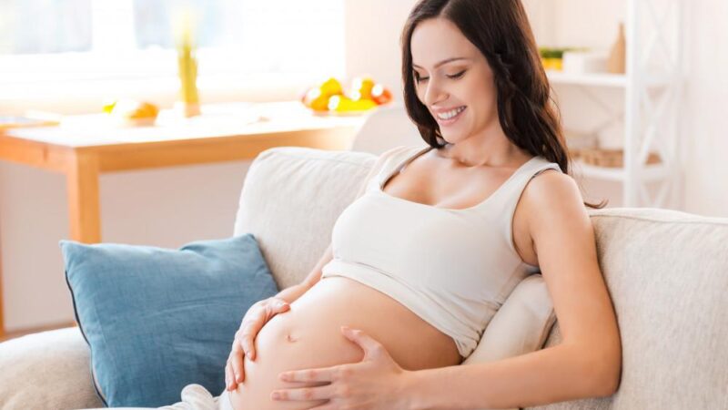 Can iron deficiency in pregnancy affect baby growth?