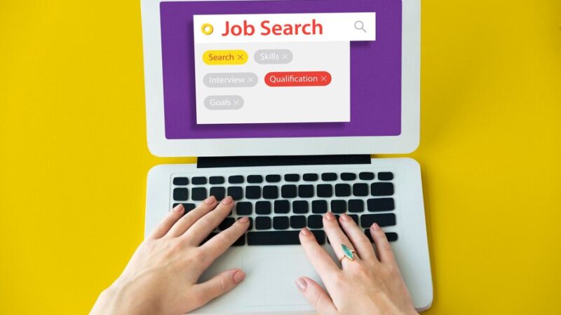 Top 10 Job Searching Sites in UAE