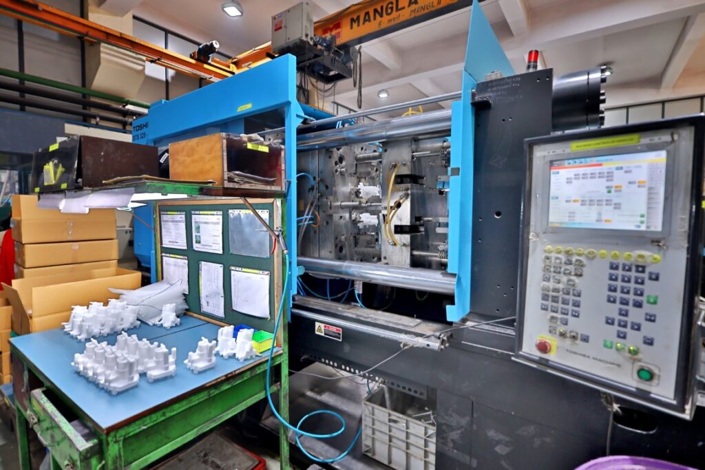 Top 10 Injection Moulding Machine Manufacturers India