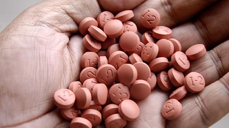 How much ibuprofen can you take in 24 hours