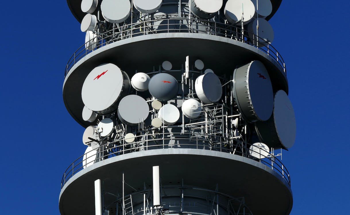 Top 10 Satellite Internet Providers in India 2024 – Reviews & Updates