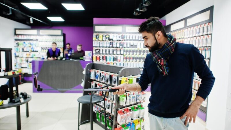 Top 10 Electronic Shops in Dubai