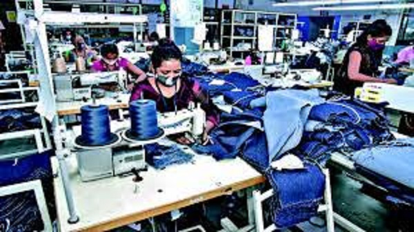 Top 10 Garment Manufacturers in Surat