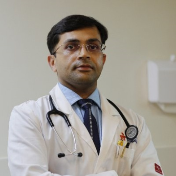 Best Pulmonary Specialist Doctor in Delhi | Pulmonologist in India