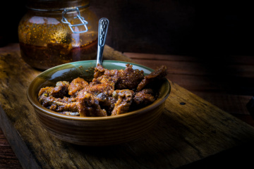 Delicious Non-Veg Pickles Online – Order Now from Vebka Foods!