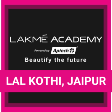 Nail artist in Jaipur