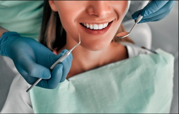Transforming Your Smile: Dental Fillings vs. Veneers in NYC
