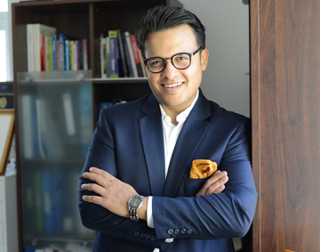 Dr Arif Khan
