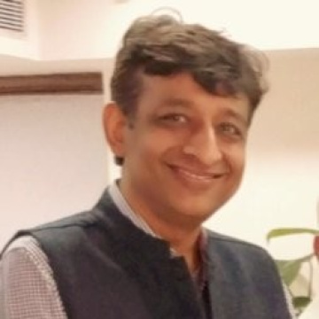 Dr Deepak Raheja