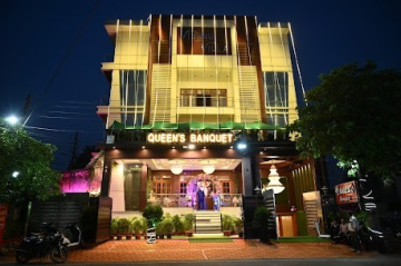 Queen's Banquet