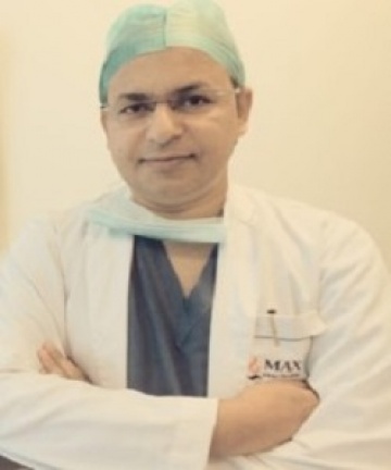 Dr Mandeep Dhanda