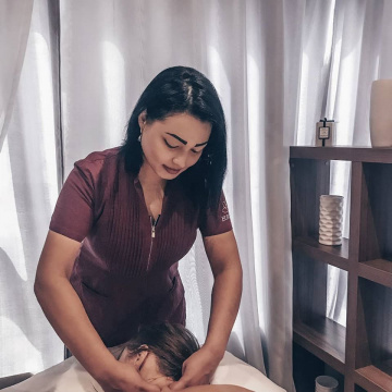 Vip Spa Body Massage Parlour in Koramangala Bengaluru 8095599991