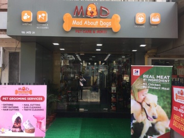 Heads Up for Tails Pet Store | Ambience Mall, Gurgaon