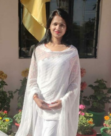 Advocate Shakshi Tiwari