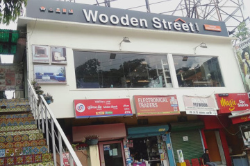 WoodenStreet Furniture Store in Sundarpur Guwahati