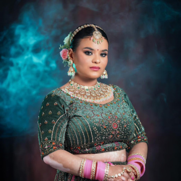 Lakmé Academy South Campus-A Trusted Skin Care Institute in South Campus Delhi