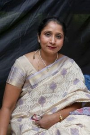 Dr. Sujata Rathod : Gynecologist In Vrindavan Hospital, Majiwada