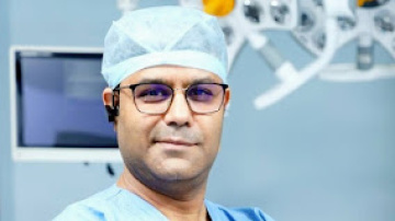 Dr. Harsh Vardhan Puri: Best Thoracic Surgeon in Gurgaon | VATS, Aspergilloma, Thymoma, Robotic Surgery in Gurgaon