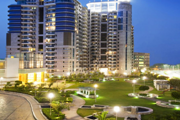 DLF Pinnacle Apartment for Rent