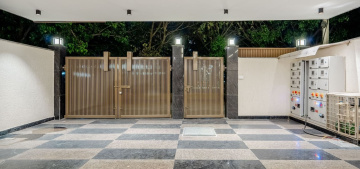 Tech-Friendly 1BHK Serviced Apartment Near Artemis Hospital Gurgaon for IT Engineers & Tech Professionals